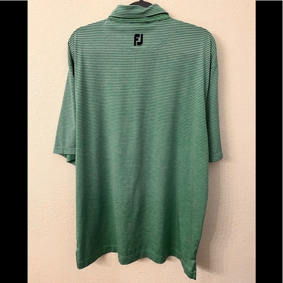FootJoy polo size medium - Picture 2 of 8